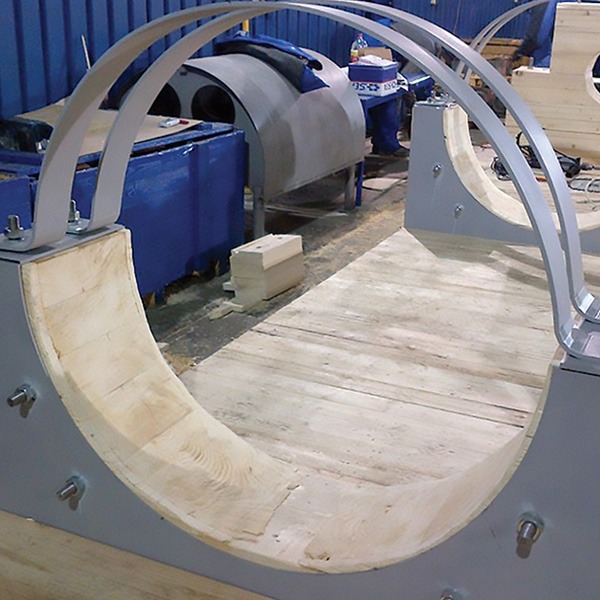 Wooden transport saddles